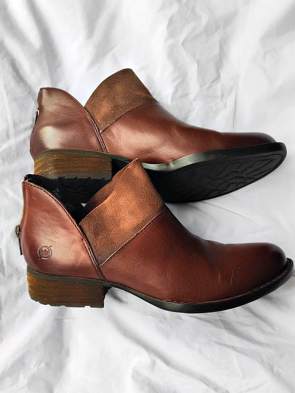 Born Kerri Ankle Bootie Leather Ankle Boots Brown - Picture 2 of 8
